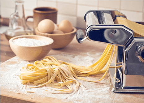 Features of pasta maker